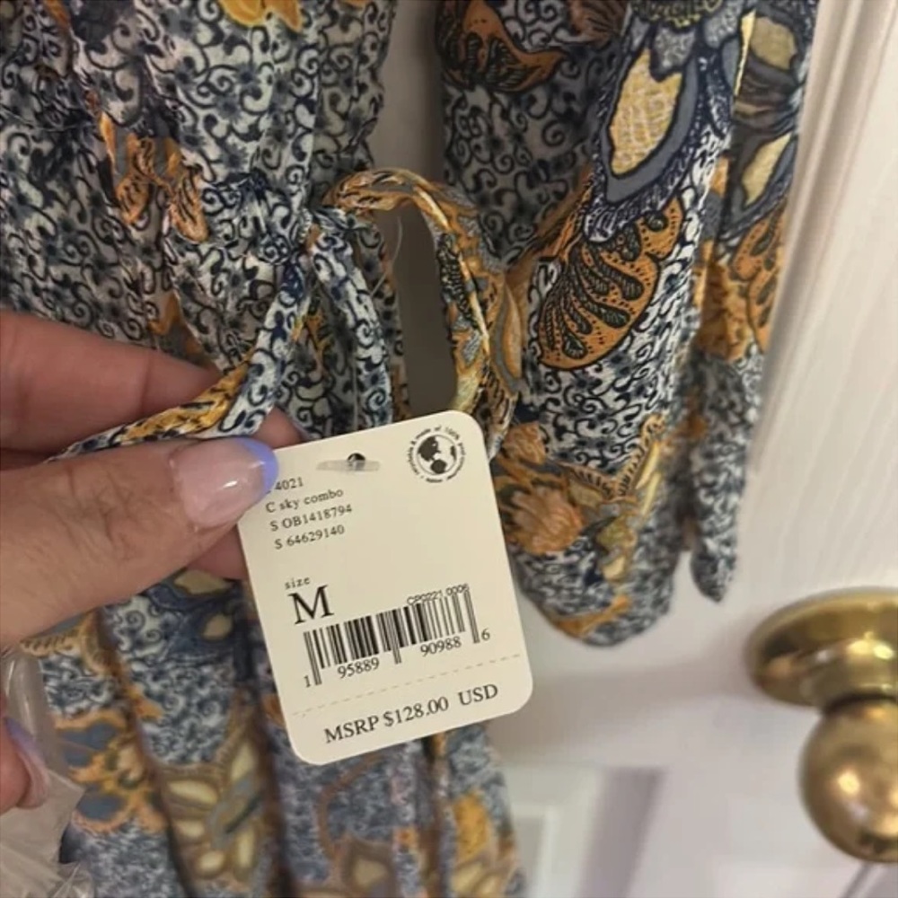 Free People | Teegan Sky Combo Floral Print V-Neck Long Sleeve - Picture 5 of 5